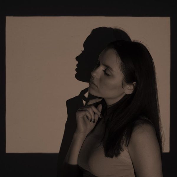 Photo 8 600x600